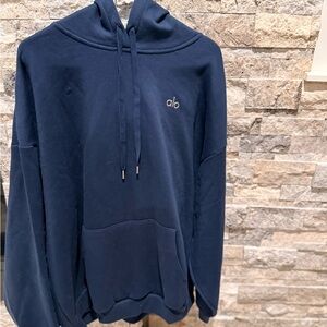 ALO Yoga Men’s Navy Blue Hooded Pullover Sweatshirt